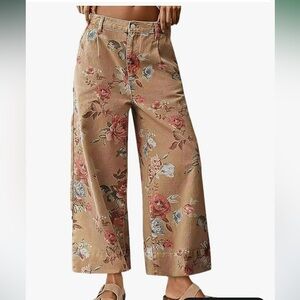 NWT cropped wide leg jeans. Xs or medium